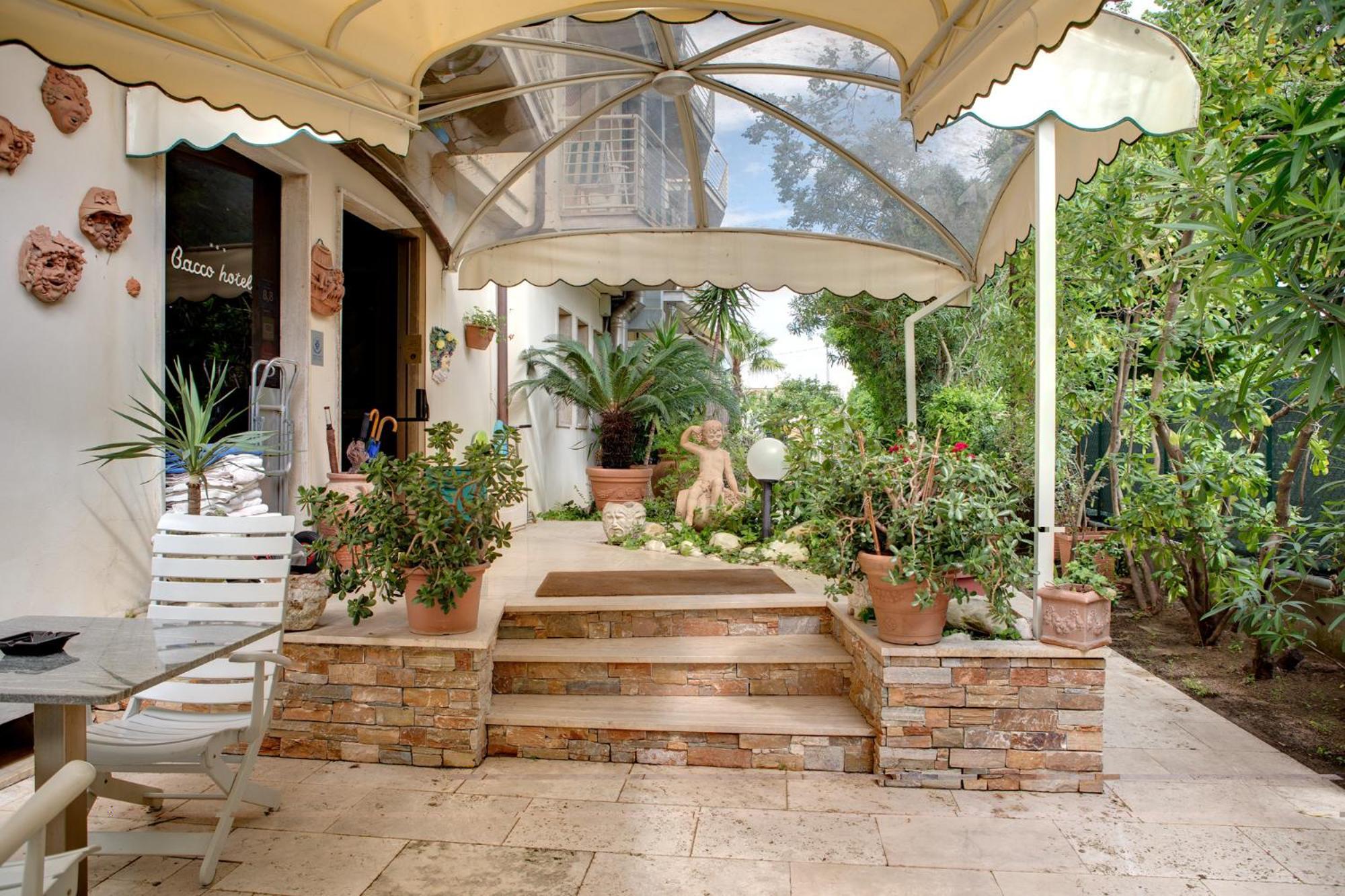 Hotel Bacco Lido di Camaiore Exterior photo